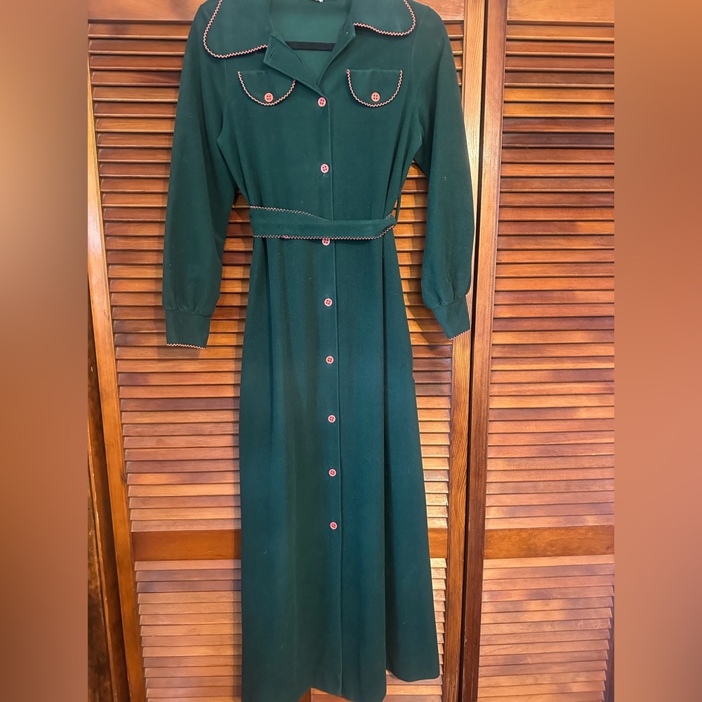 Vintage Vassarette Green Long Sleeve Dress with Pink Accents